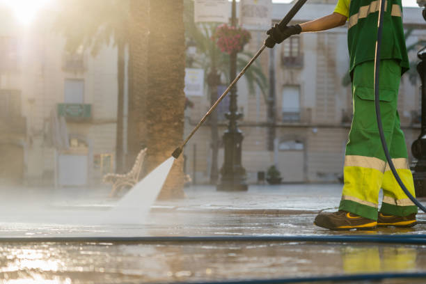 Best Restaurant Pressure Washing  in Tequesta, FL